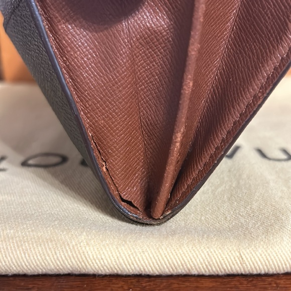 100% Authentic Louis Vuitton Monogram Sarah Long Wallet - Picture 14 of 15